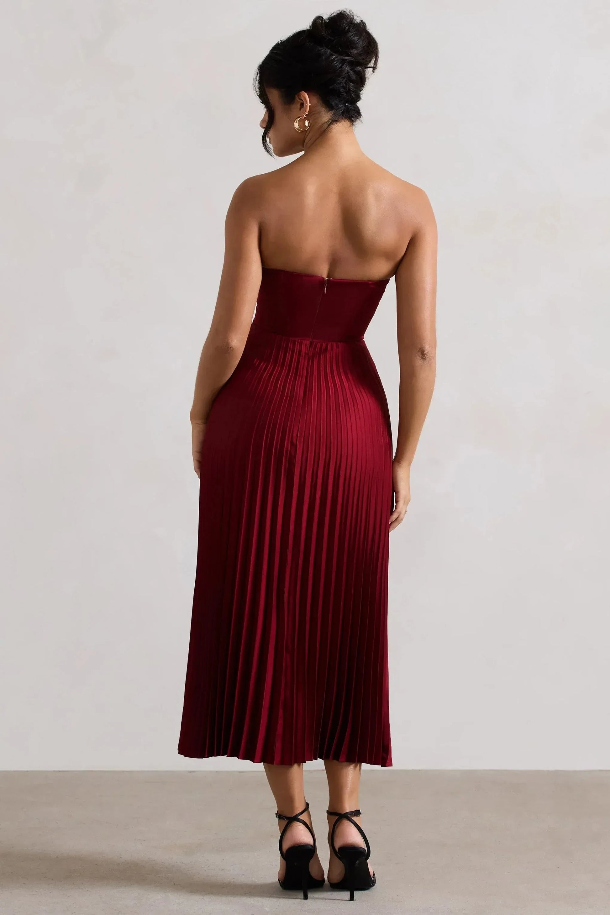 Daring A Line Strapless Sleeveless Pleated Skirt Midi Prom Dress by YiHuiw