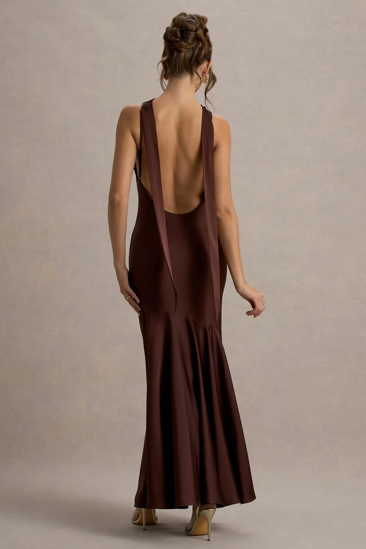 Daring Mermaid Cowl Neck Sleeveless Open Back Floor Length Prom Dress by YiHuiw