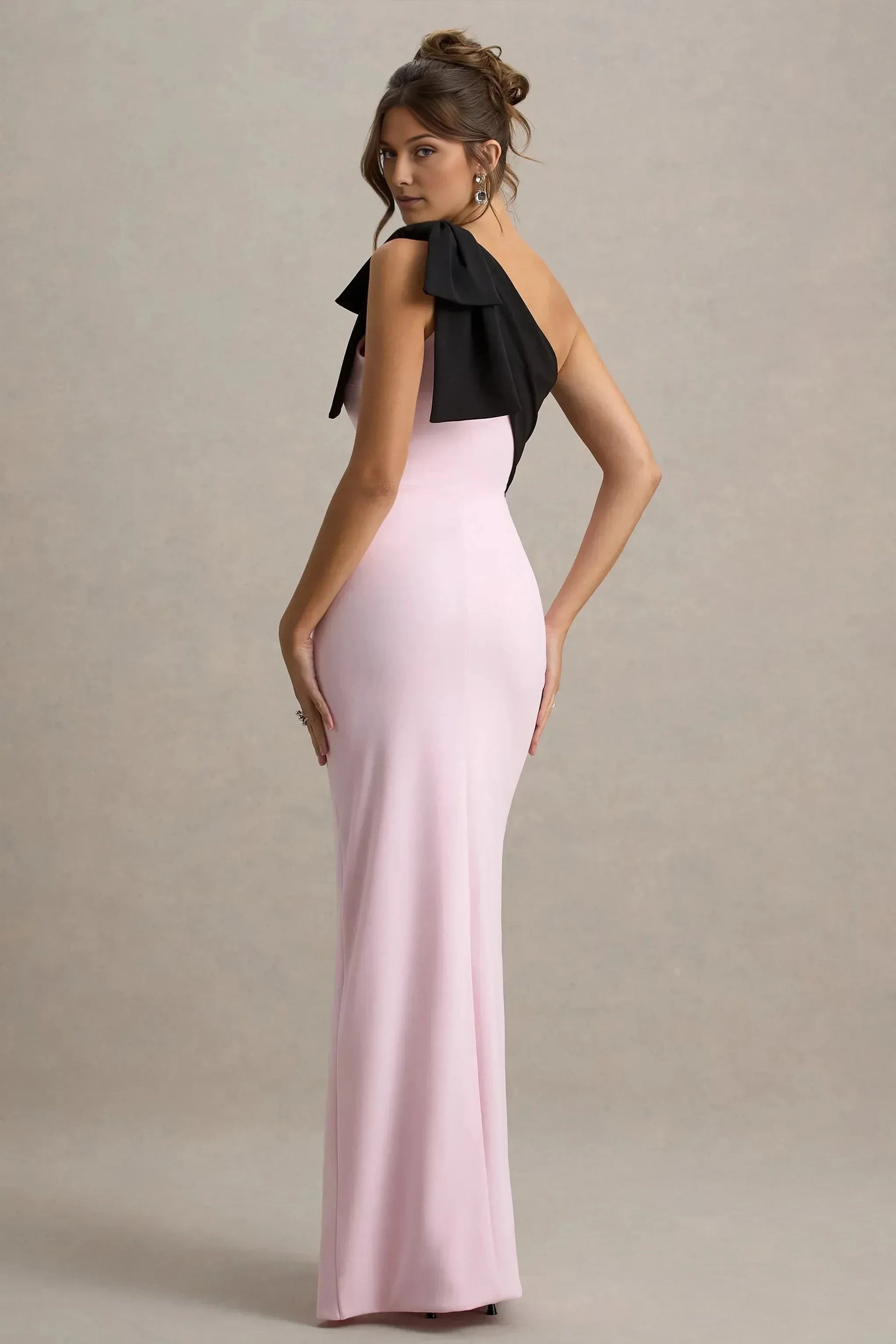 Daring Mermaid One Shoulder Bow Accent Sleeveless High Slit Floor Length Prom Dress by YiHuiw