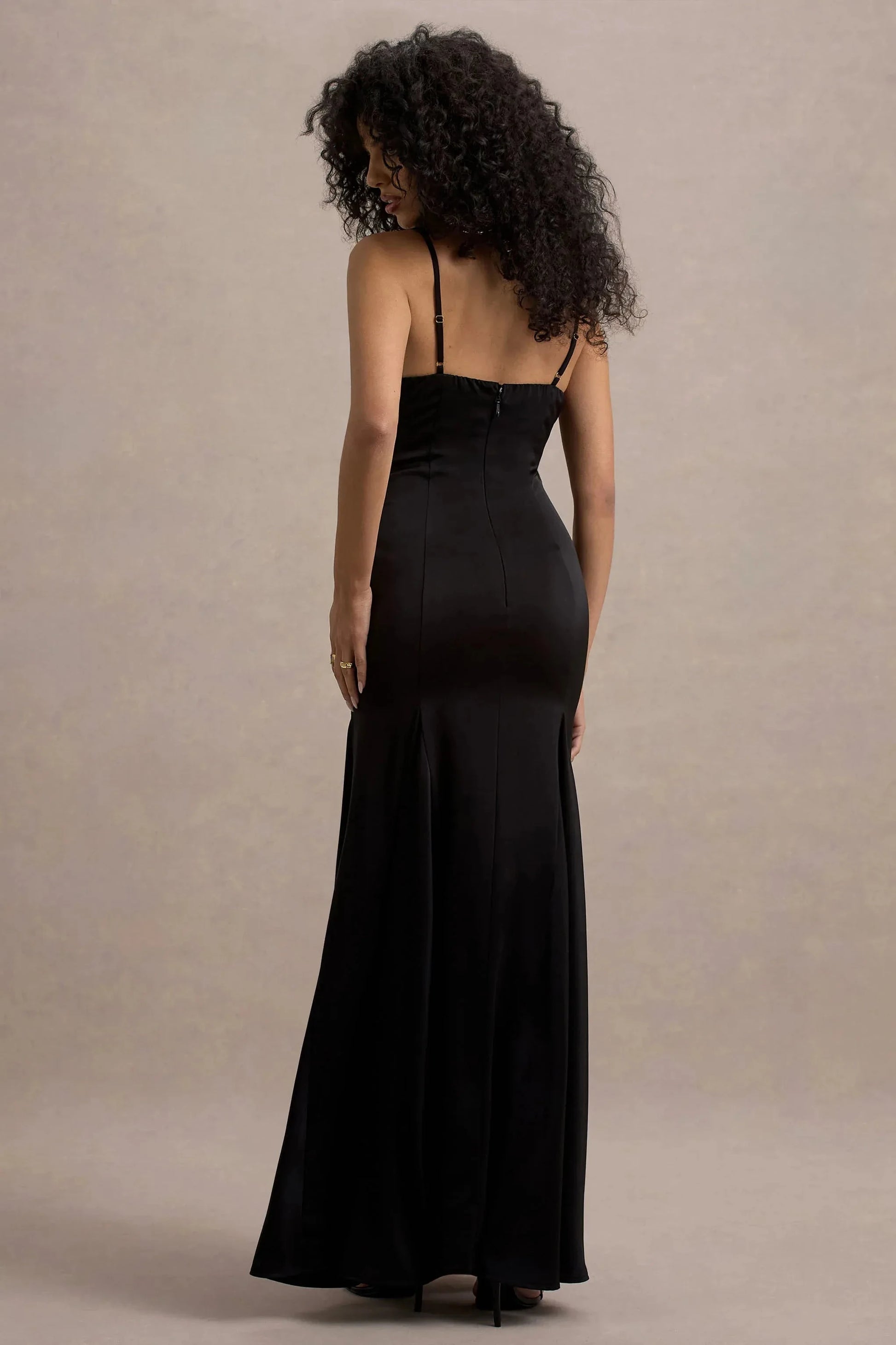 Daring Mermaid Plunge Neck Sleeveless Open Back Maxi Prom Dress by YiHuiw