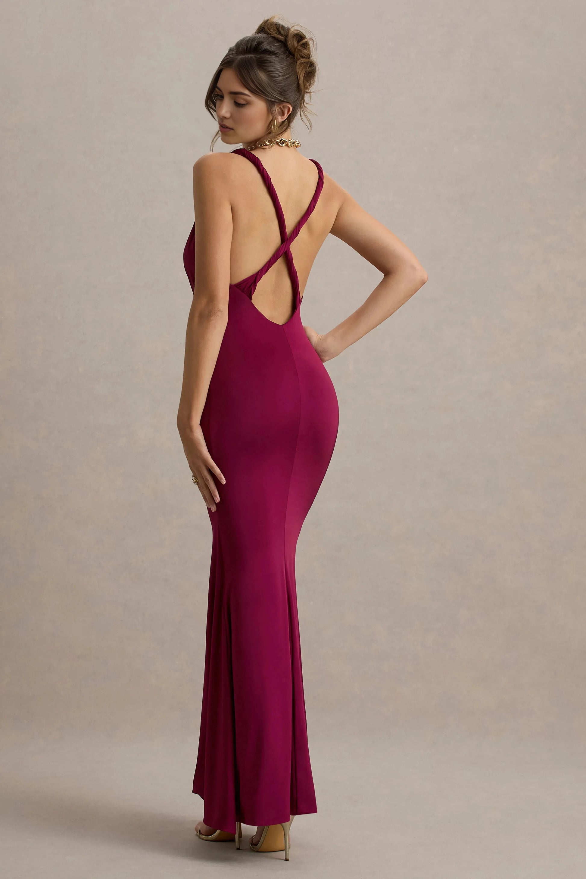 Daring Mermaid Plunge Neck Sleeveless Twist Strap Crisscross Back Floor Length Prom Dress by YiHuiw