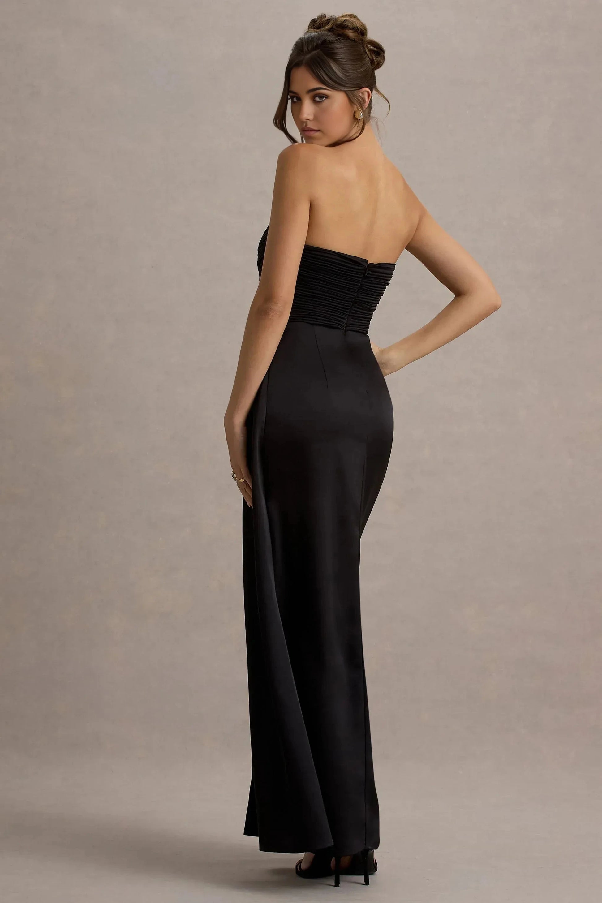 Daring Mermaid Strapless Sleeveless Ruched Side Drape Floor Length Evening Dress by YiHuiw
