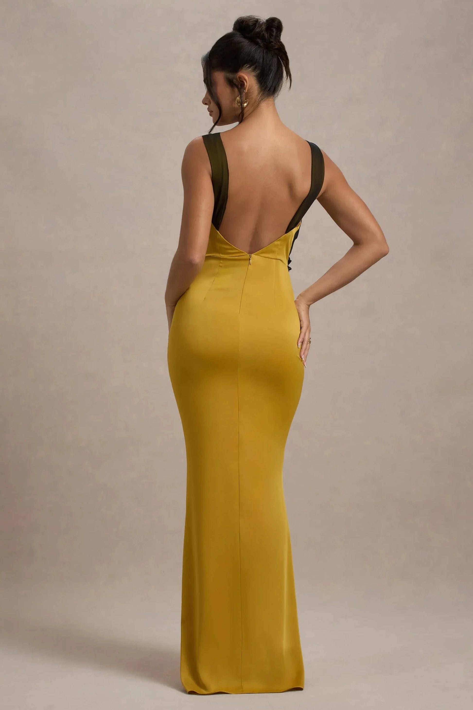Daring Mermaid V Neck Sleeveless Lace Accent Open Back Plus Size Floor Length Evening Dress by YiHuiw