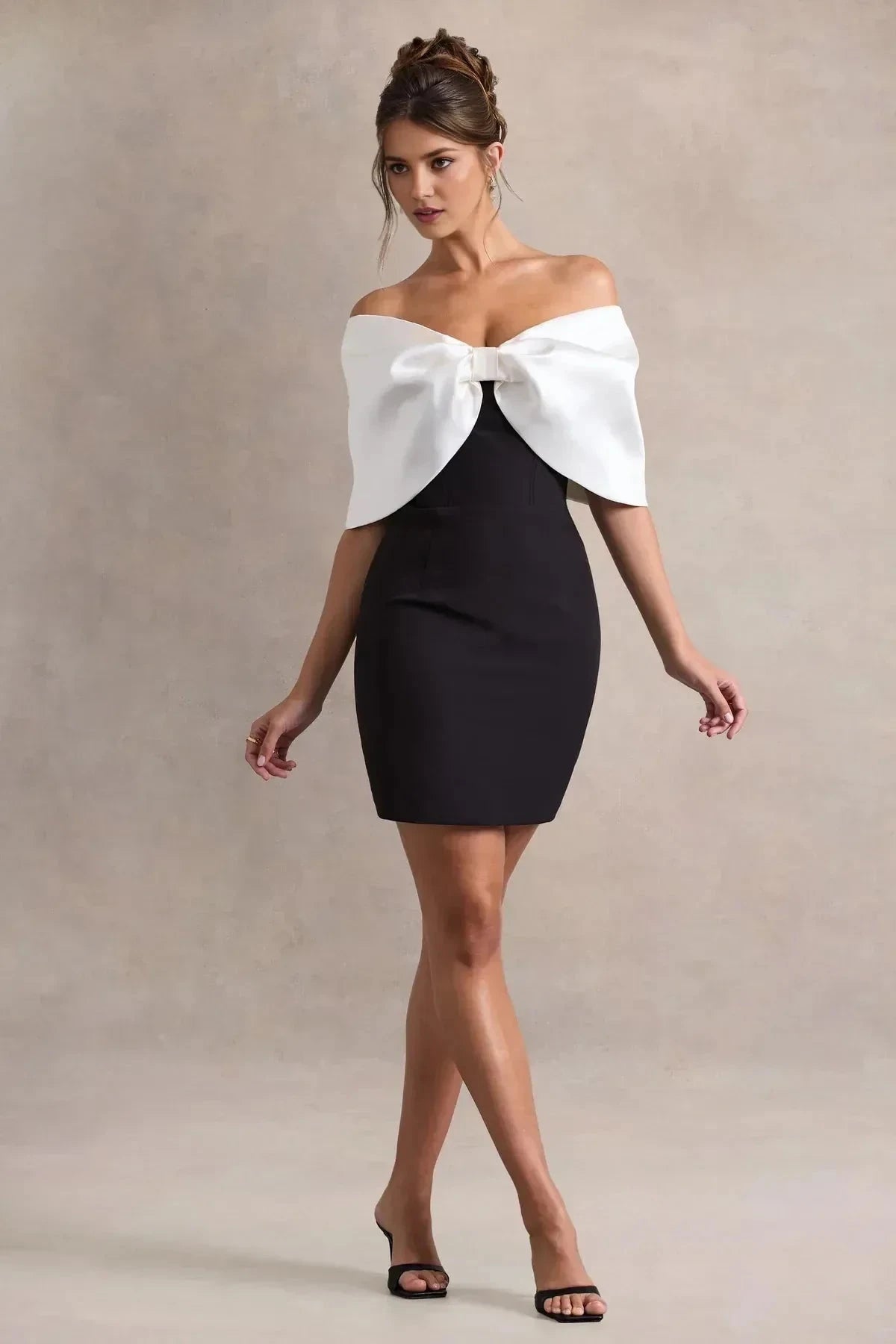 Daring Sheath Off Shoulder Sleeveless Oversized Bow Short Prom Dress by YiHuiw