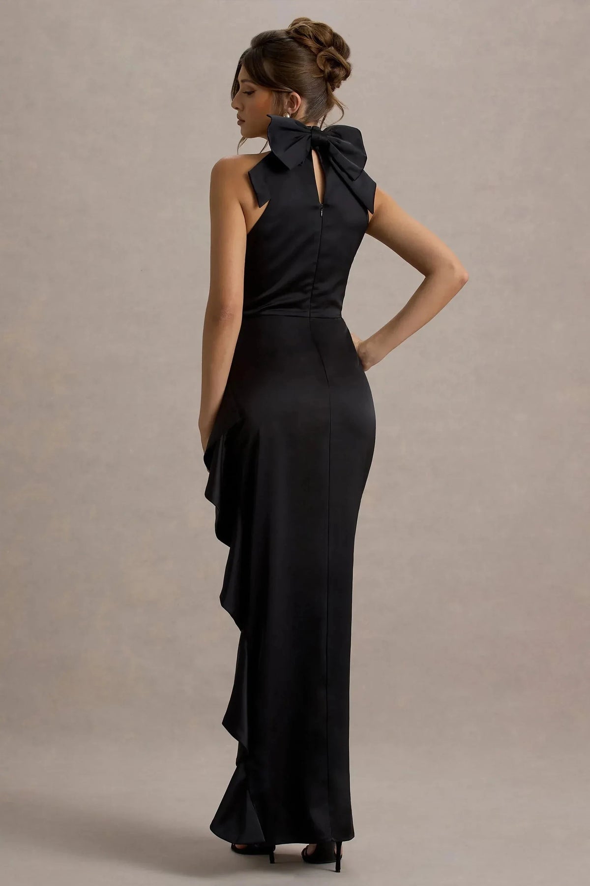 Dramatic Mermaid Halter Neck Sleeveless Bow Accent Ruffled High Slit Floor Length Prom Dress by YiHuiw