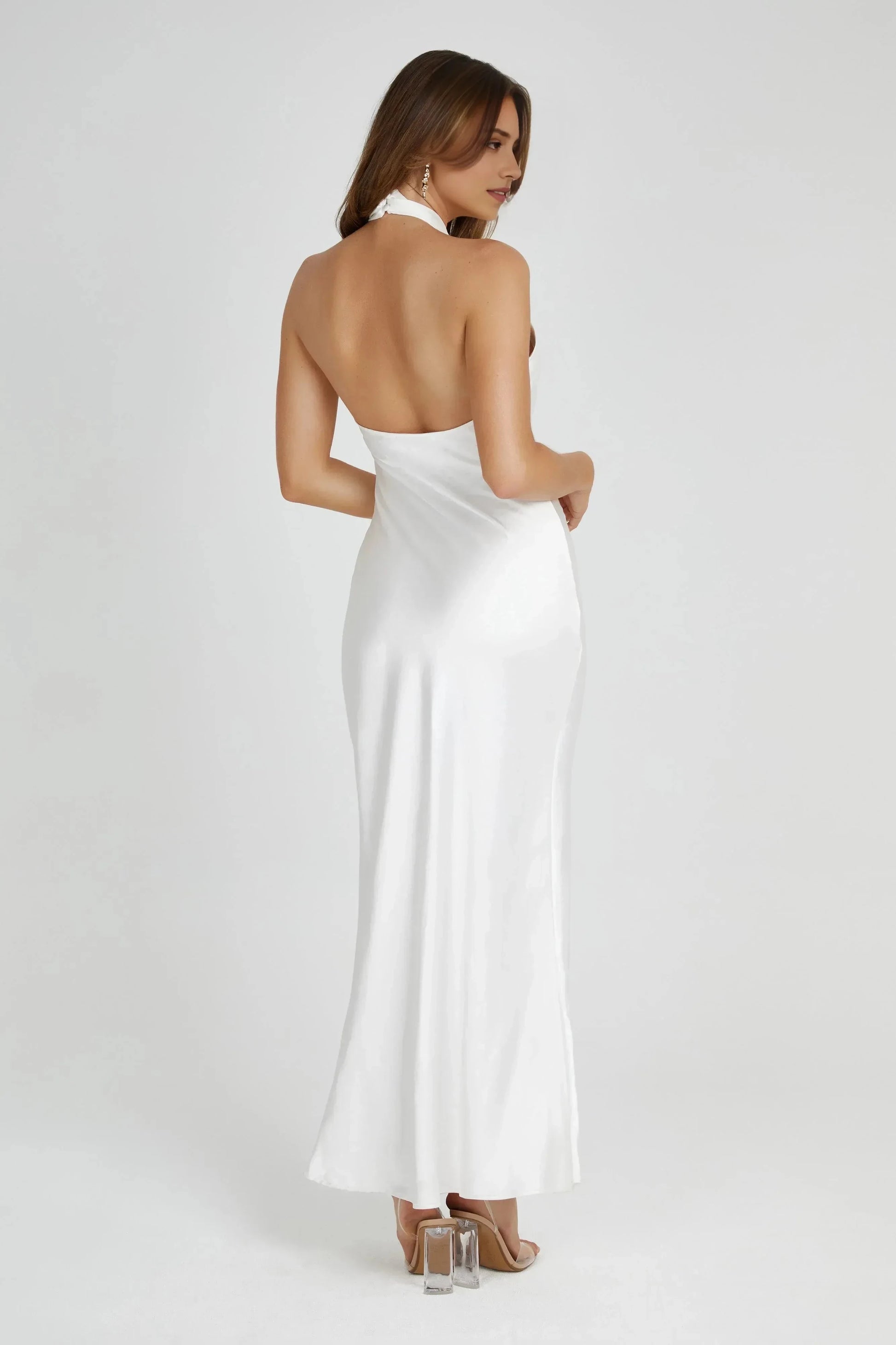 Elegant Sheath Halter Neck Sleeveless Open Back Floor Length Prom Dress by YiHuiw