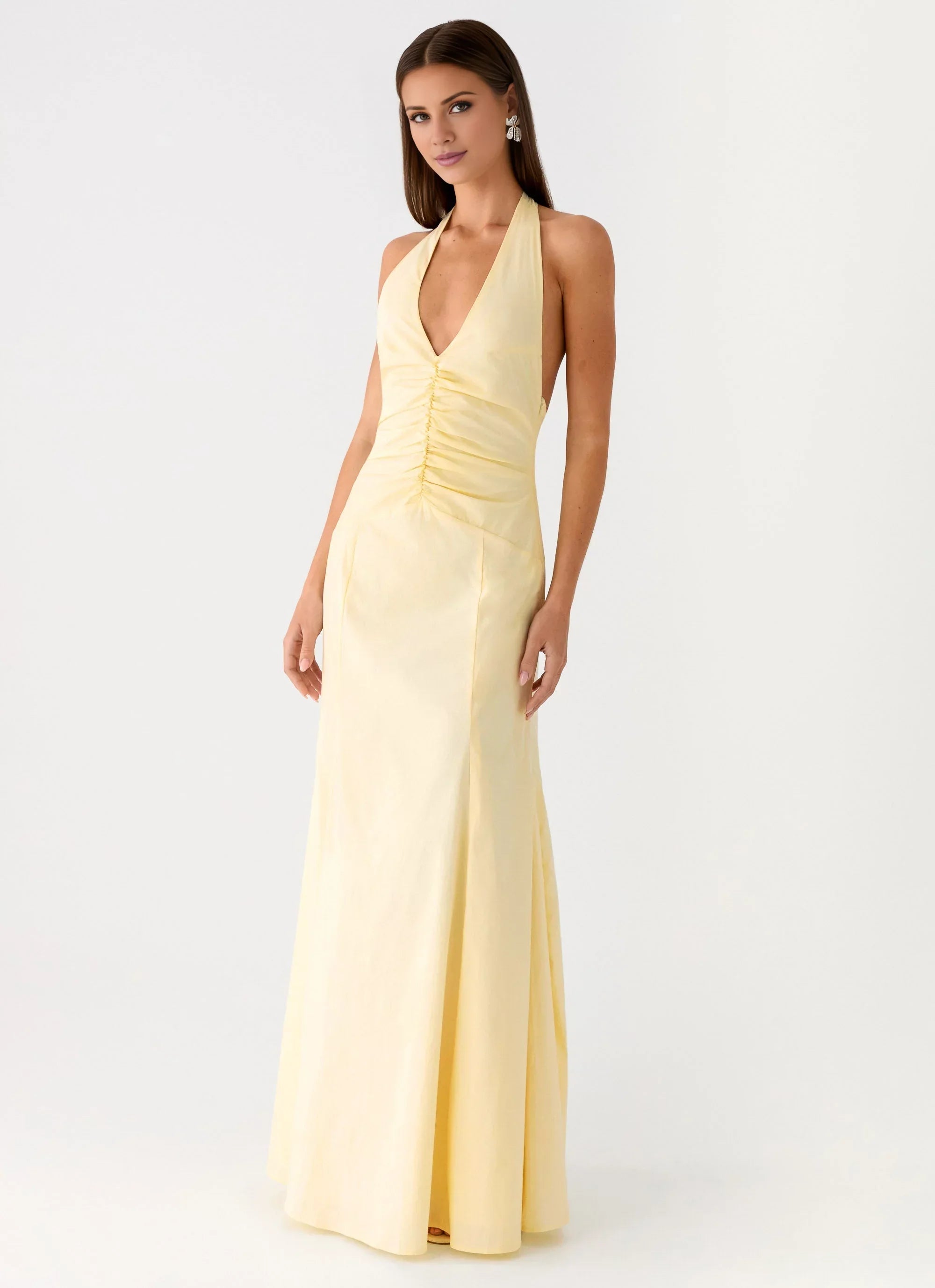 Elegant-Simple Halter Neck Sleeveless Ruched Open-Back Floor-Length Prom Dress