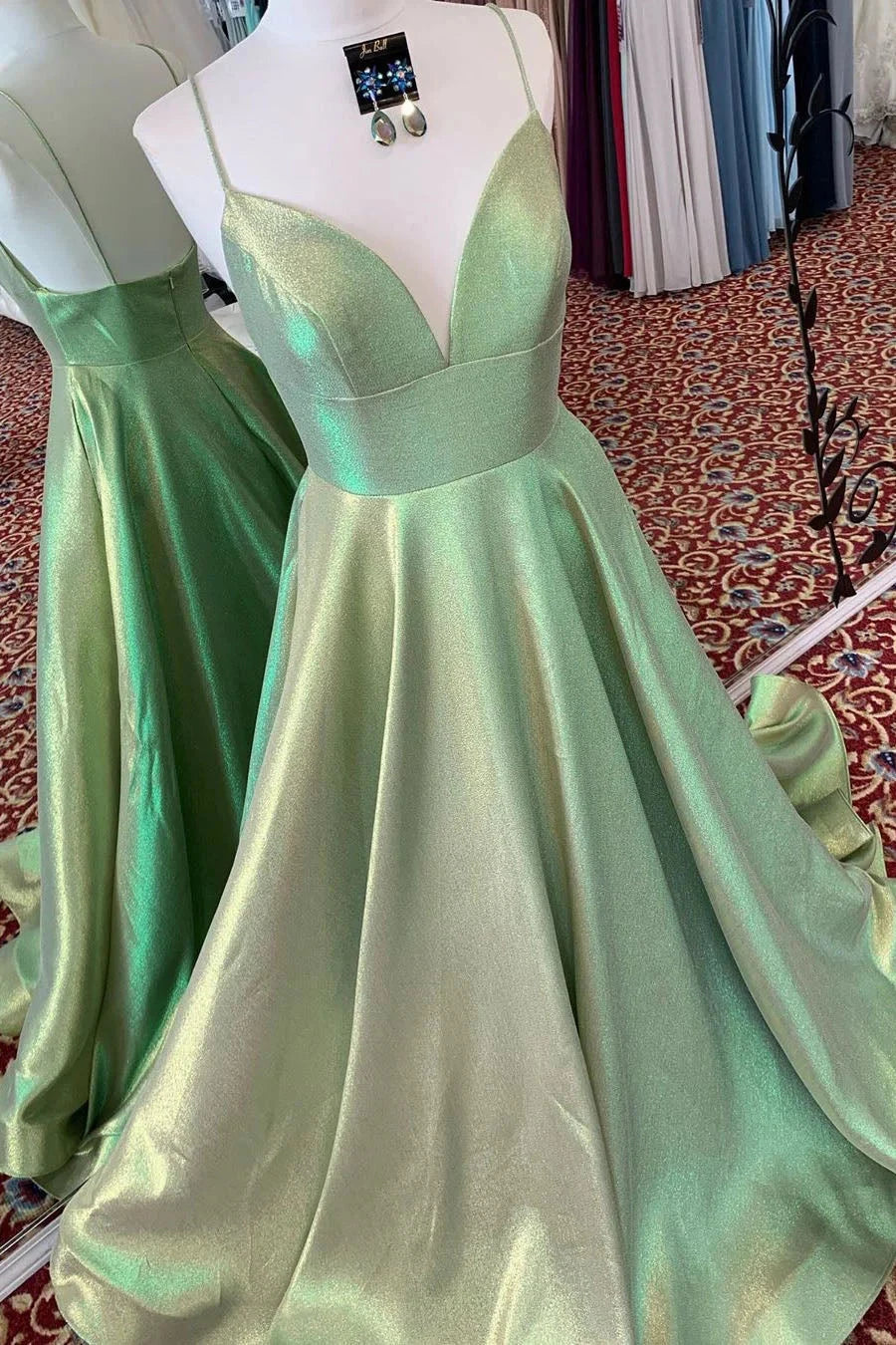 Elegant A-Line Empire V-Neck Green Long Prom Dress with Straps simple gentle atmospheric and unique desi Bring summer colors to enhance whiteness by YiHuiw