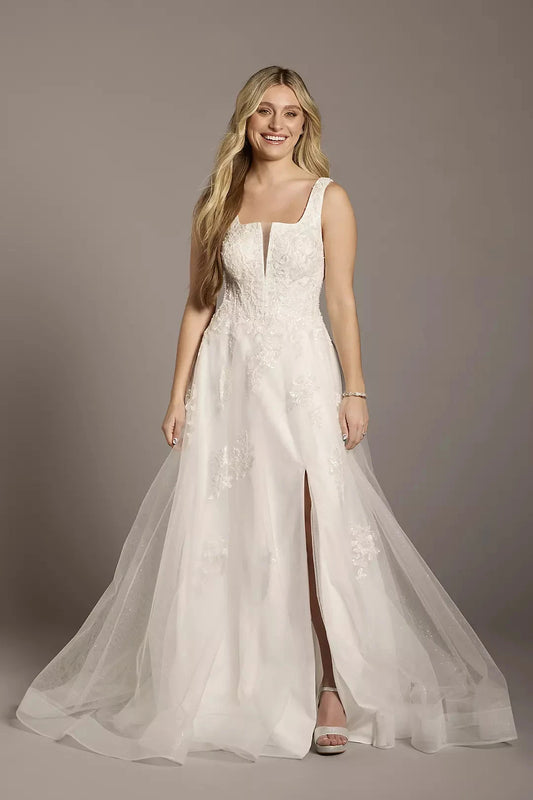 Elegant A-Line Square-Neck Sleeveless Lace-Embellished Slit-Back Glitter-Tulle Train Wedding Dress by YiHuiw