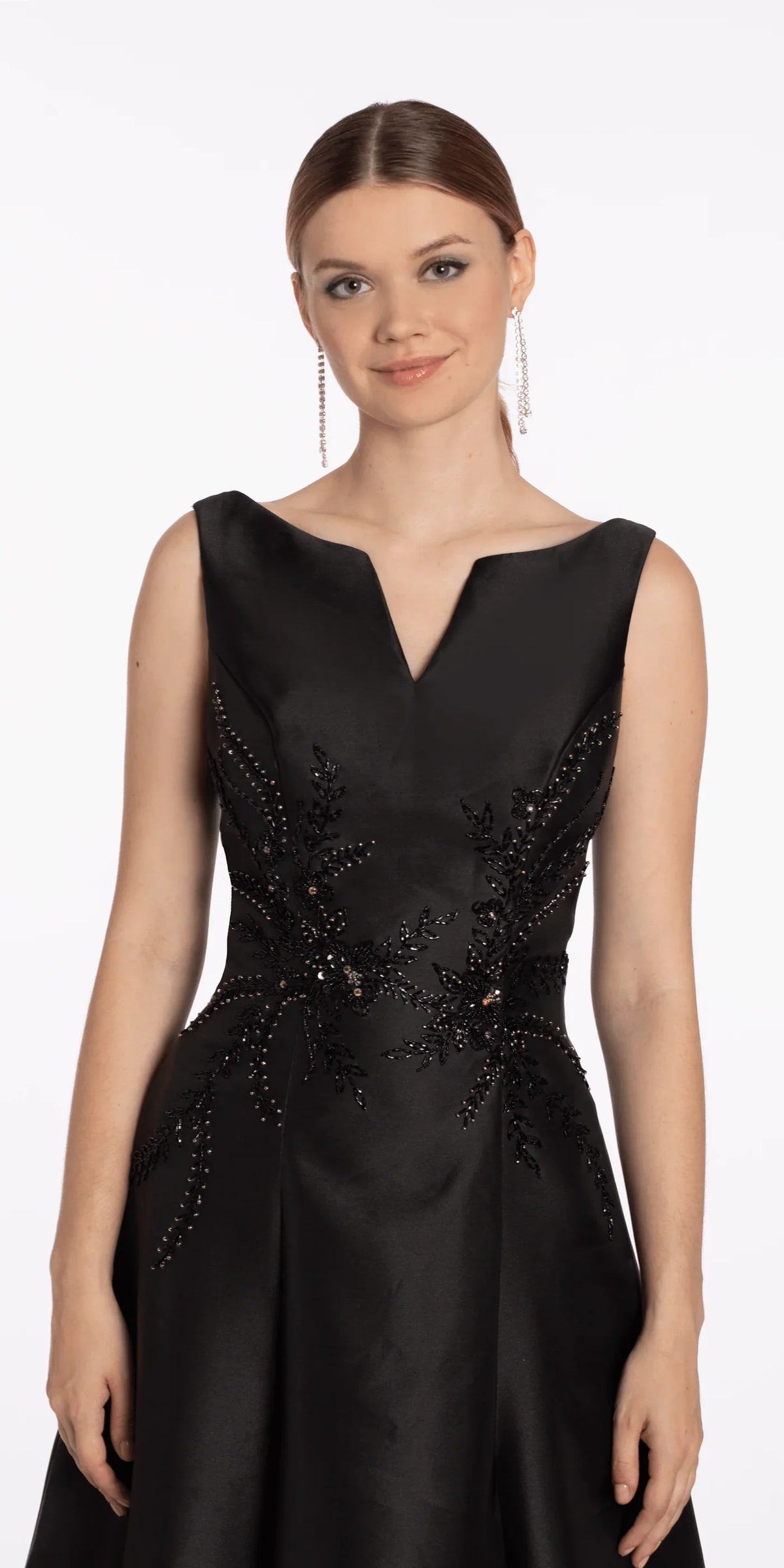 Elegante vestido de gala con escote en V, sin mangas, pedrería, apliques florales, espalda y cola, vestido de noche