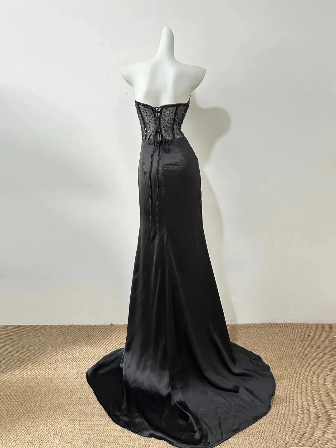 Elegant Exquisite Beaded Long Floor Length Satin Sequin Ball Gown Evening Gown Party Dress simple gentle atmospheric and unique desi Bring summer colors to enhance whiteness by YiHuiw