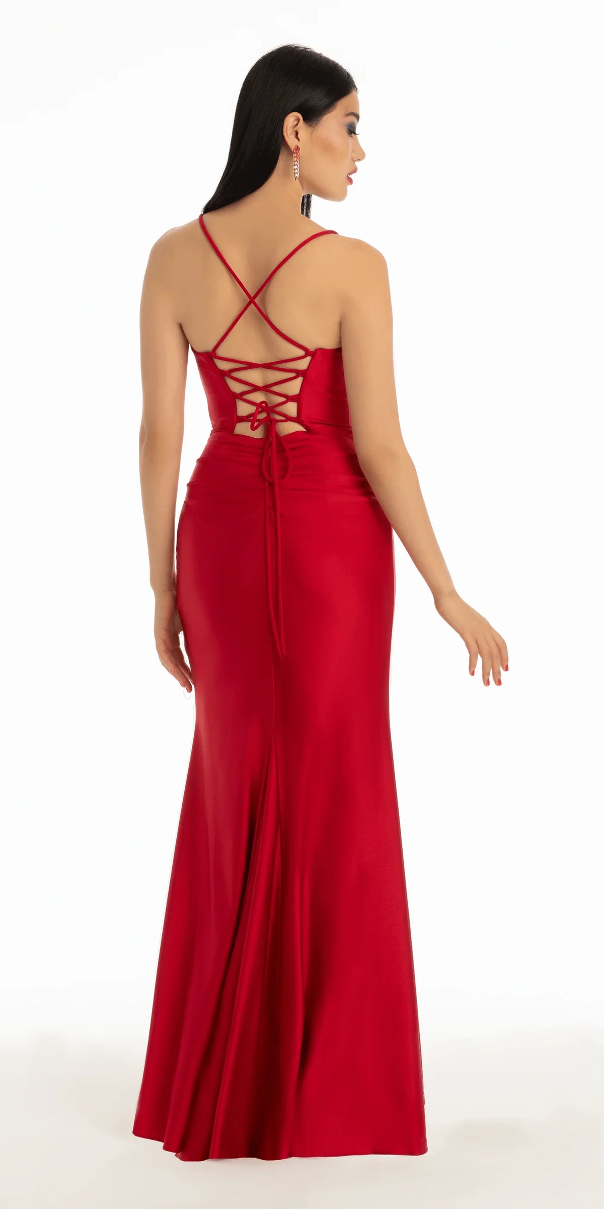 Elegantes vestidos de noche de satén con tirantes finos, corte sirena, corpiño tipo corsé y espalda con cordones
