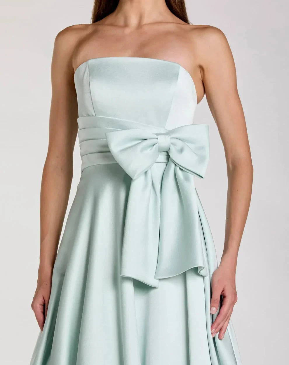Elegant Voluminous Ball Gown Strapless Satin Oversized Bow Maxi Evening Dress by LANQI DRESS