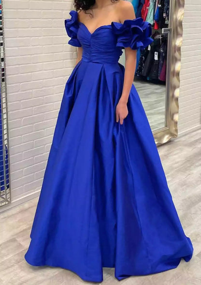 Elegantes vestidos de graduación de tafetán con hombros descubiertos, manga corta, cola larga y volantes plisados