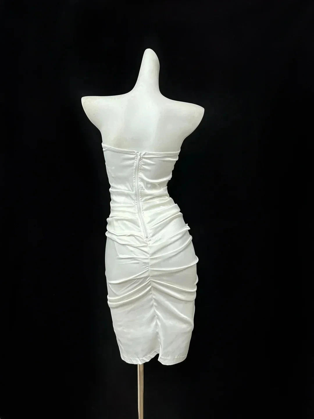 Elegant white strapless embroidered slim skirt with pleated slit design showcasing sexy charm by YiHuiw