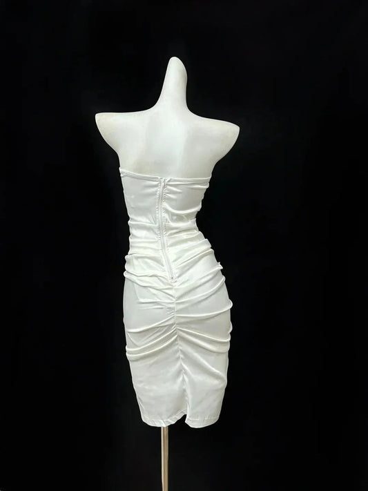 Elegant white strapless embroidered slim skirt with pleated slit design showcasing sexy charm by YiHuiw