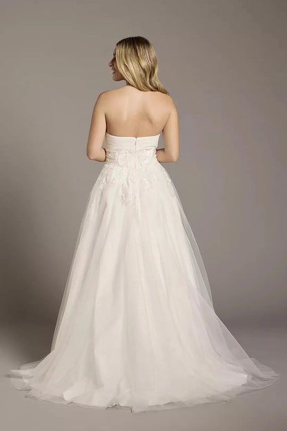 Enchanted Glitter-Tulle A-Line Off-the-Shoulder Puff-Sleeve Lace-Embellished Wedding Dress by YiHuiw