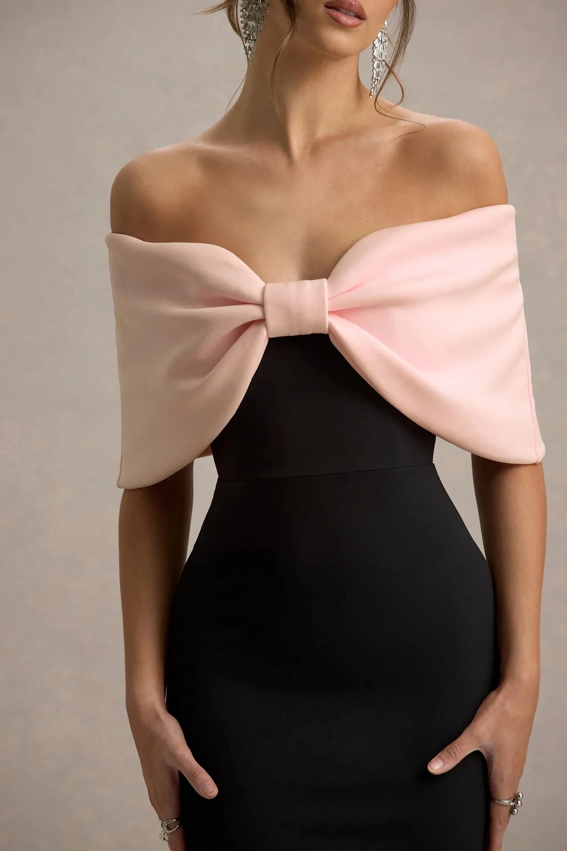 Enchanting Mermaid Off Shoulder Bow Accent Sleeveless High Slit Floor Length Prom Dress by YiHuiw