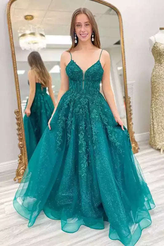 Enchanting Emerald Green Tulle Ball Dress with Lace Appliqué & Lace-Up Back