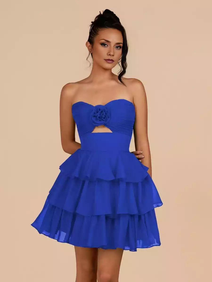 Encantadora silueta en línea A de gasa ligera con corte ajustado, detalles florales con volantes, escote palabra de honor, corte ajustado, vestidos de graduación