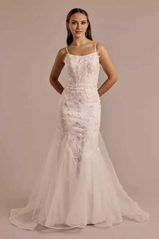 Ethereal Tulle Mermaid Spaghetti-Strap 3D Lace-Train Low-Back Wedding Dress by YiHuiw