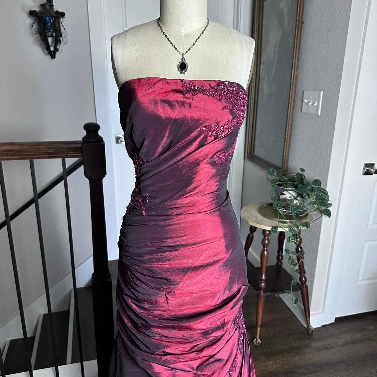 Evening Dress Birthday Party Dress Ball Gown Graduation Dress simple gentle atmospheric and unique desi Bring summer colors to enhance whiteness by YiHuiw