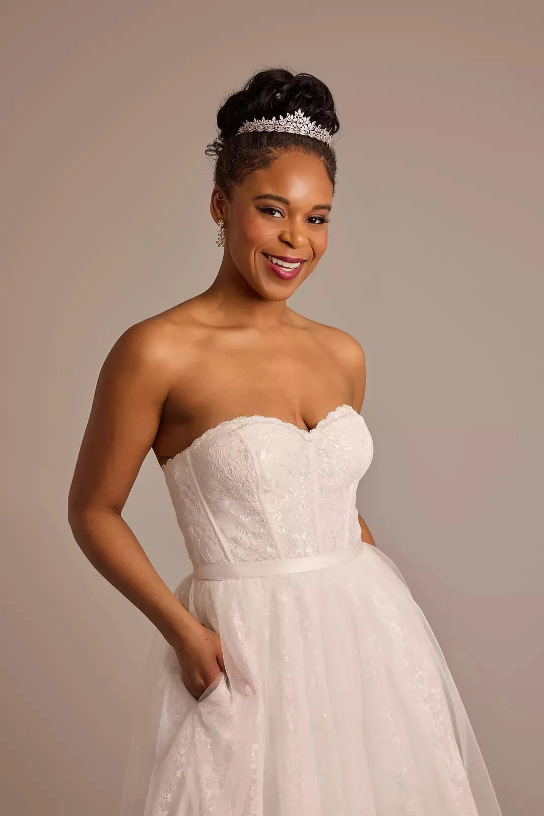 Fairytale Tulle A-Line Strapless Lace-Embellished Bow-Back Pocketed Wedding Dress by YiHuiw