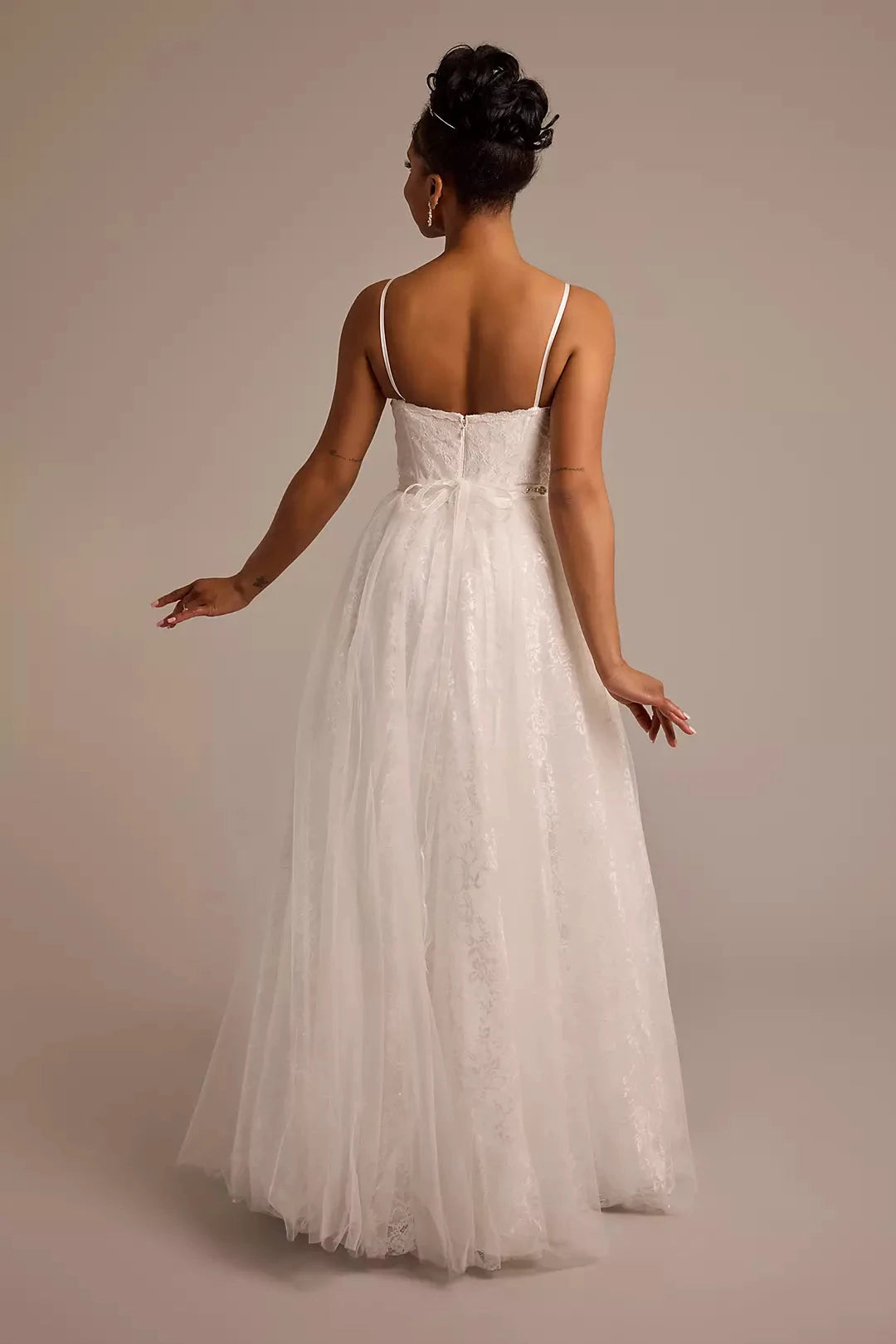 Fairytale Tulle A-Line Strapless Lace-Embellished Bow-Back Pocketed Wedding Dress by YiHuiw