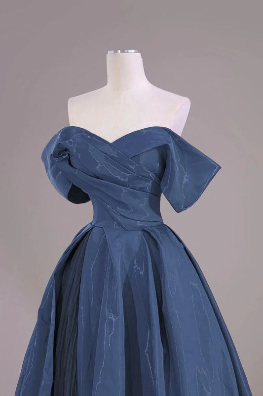 Floor Length Prom Dress Elegant Off the Shoulder Party Dress simple gentle atmospheric and unique desi Brin by YiHuiw
