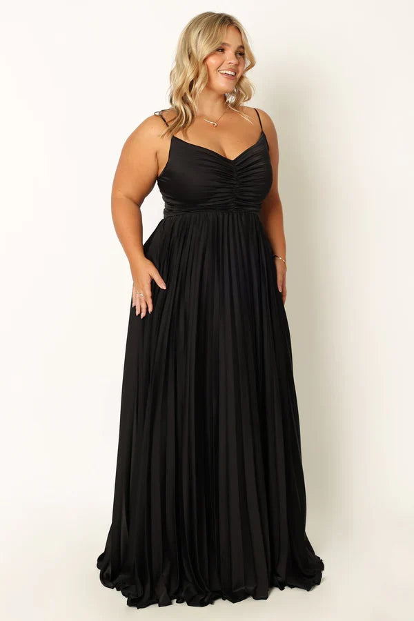 Sweetheart Pleated Floor-Length Wedding Dress - Yihuiw by Yihuiw