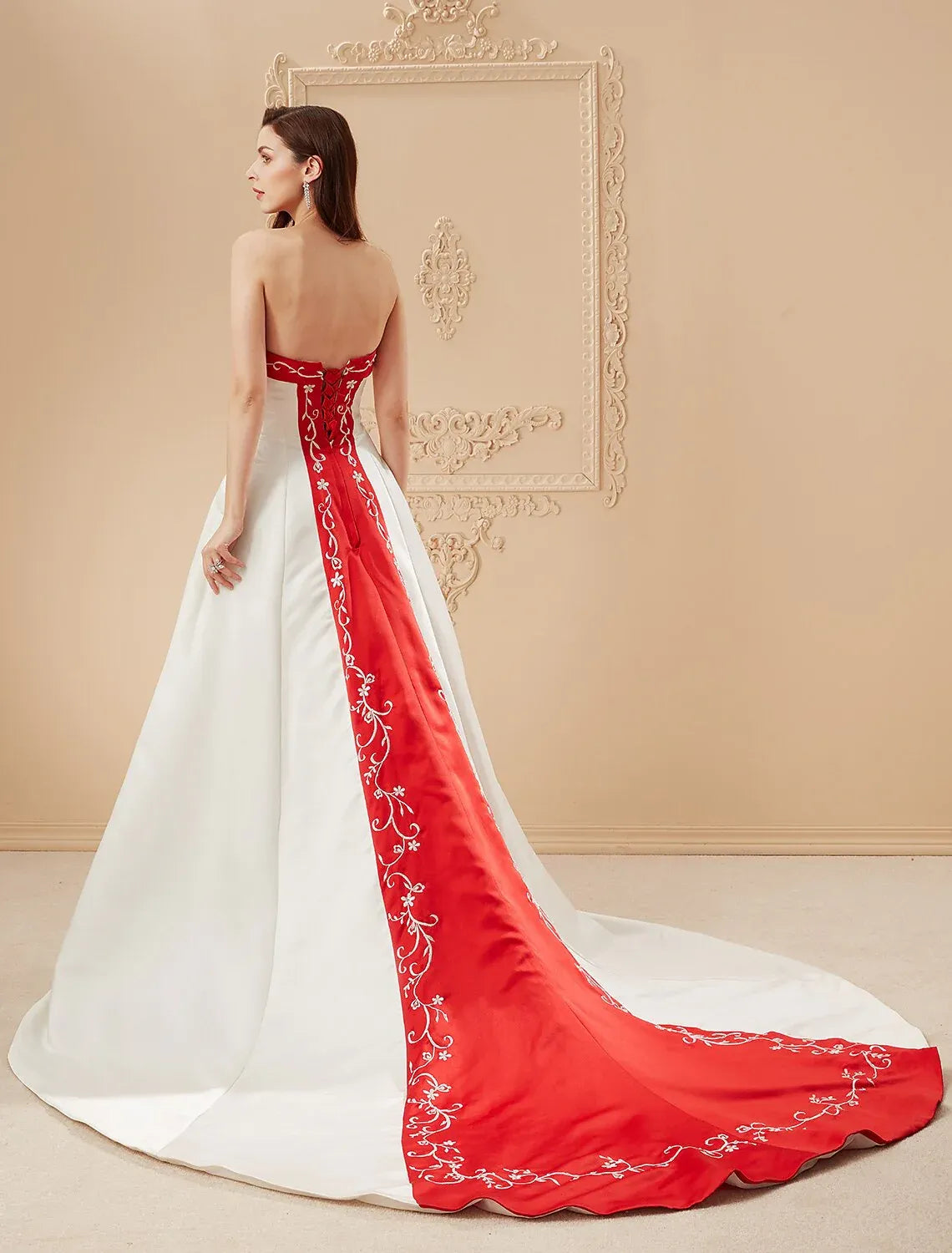 Red A-Line Strapless Satin Train Wedding Dress - Yihuiw by Yihuiw