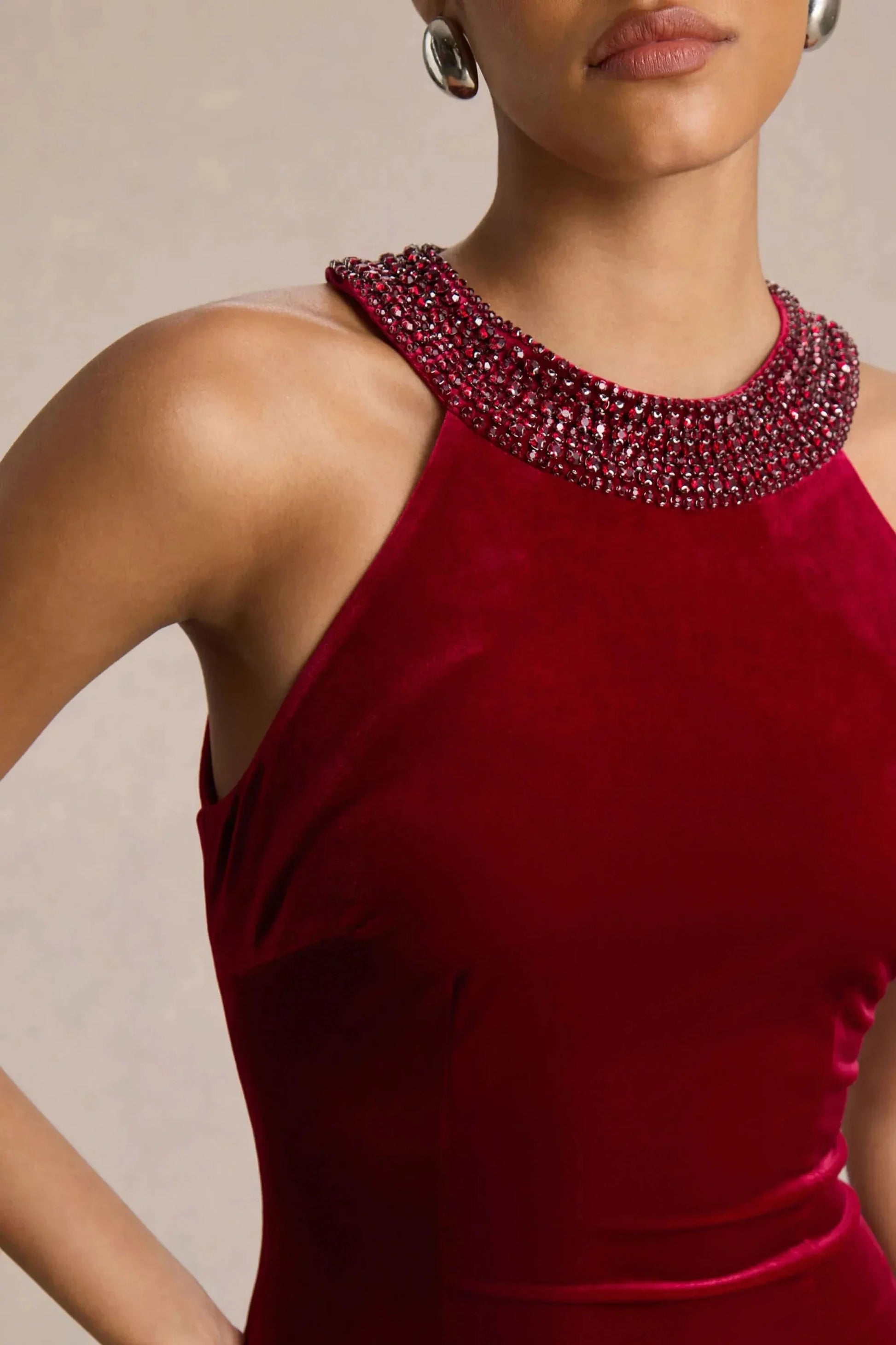 Glamorous Mermaid Halter Neck Sleeveless Beaded Collar Back Zipper Floor Length Prom Dress by YiHuiw