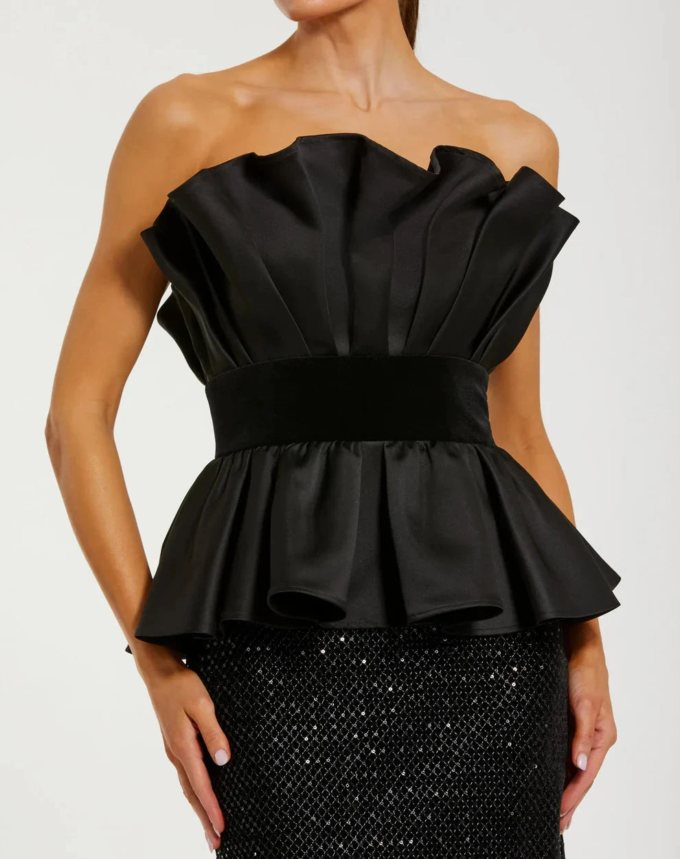 Glamorous Black Mermaid Gown Strapless Sleeveless Zipper Back High Slit Floor-Length Evening Dresses by LANQI DRESS