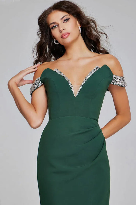 Glamorous Emerald Green Evening Dress with Off-the-Shoulder Beaded Neckline, Mermaid Silhouette and Ruched Waist Detail