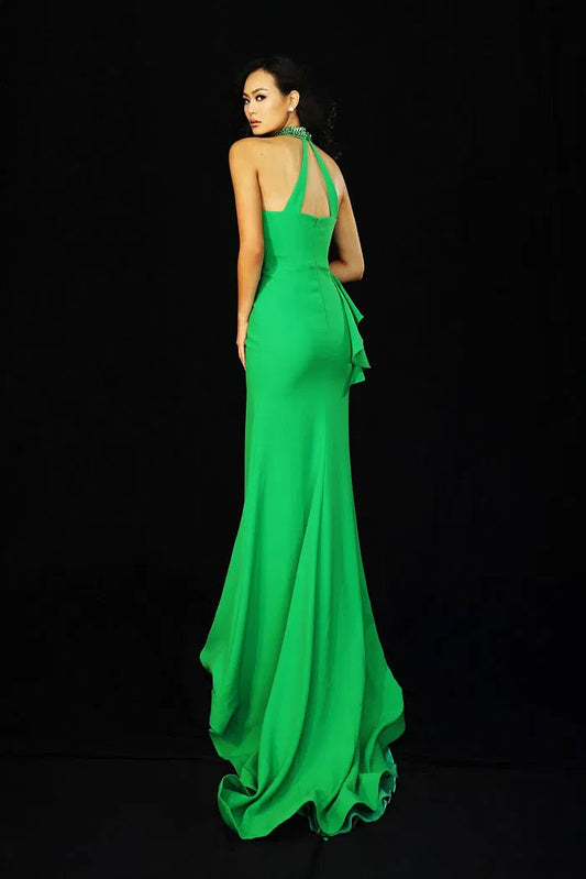 Glamorous Emerald Green Halter Evening Dress with Beaded Neck, Ruffle Detail and Trumpet Silhouette