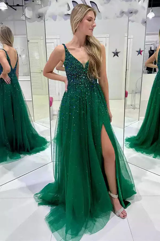 Glamorous Emerald Green Tulle A-Line Dress with Sequin Bodice & Plunge V-Neck