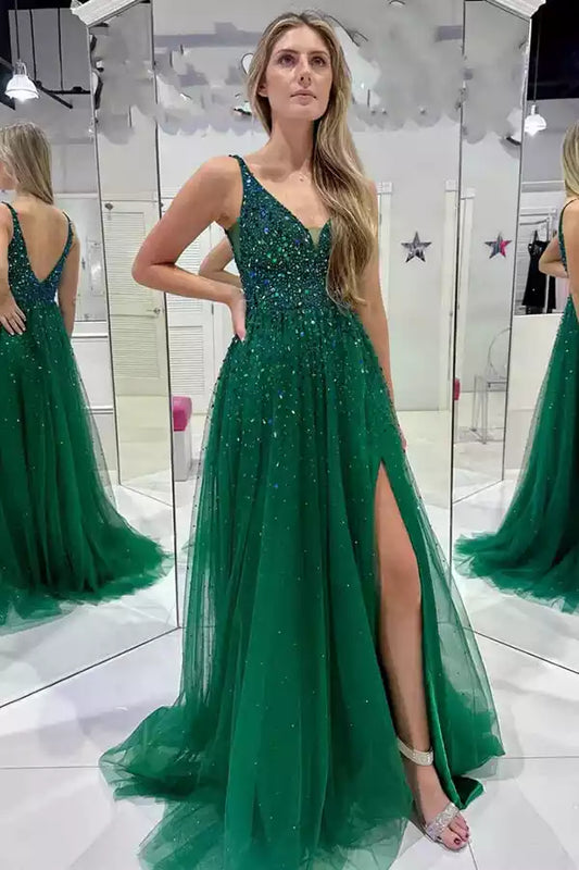Glamorous Emerald Green Tulle A-Line Dress with Sequin Bodice & Plunge V-Neck