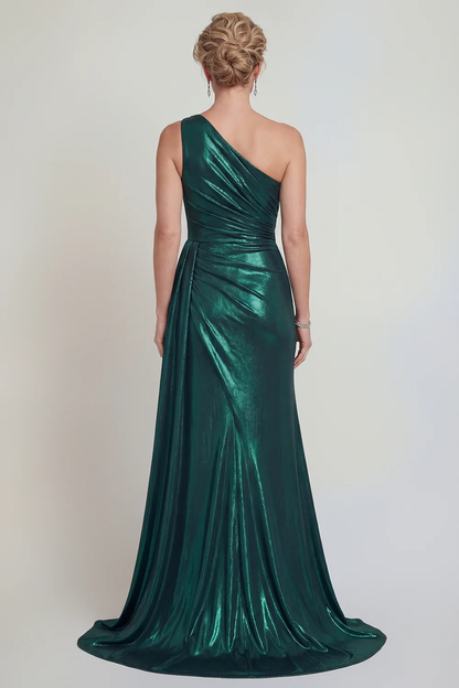 Vestido glamuroso de satén metalizado fruncido con un solo hombro, abertura de sirena y cola para la madre de la novia