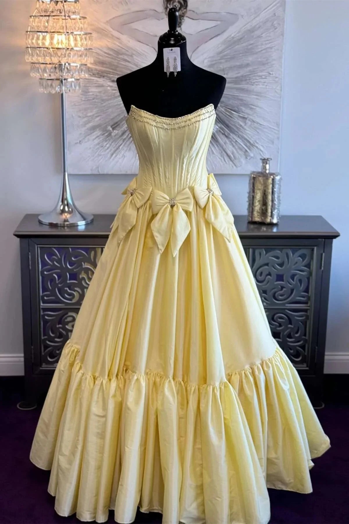 Gorgeous Ball-Gown Strapless Sleeveless Beaded-Bodice Floor-Length Prom Evening Formal Dress by JiMiss Dresses