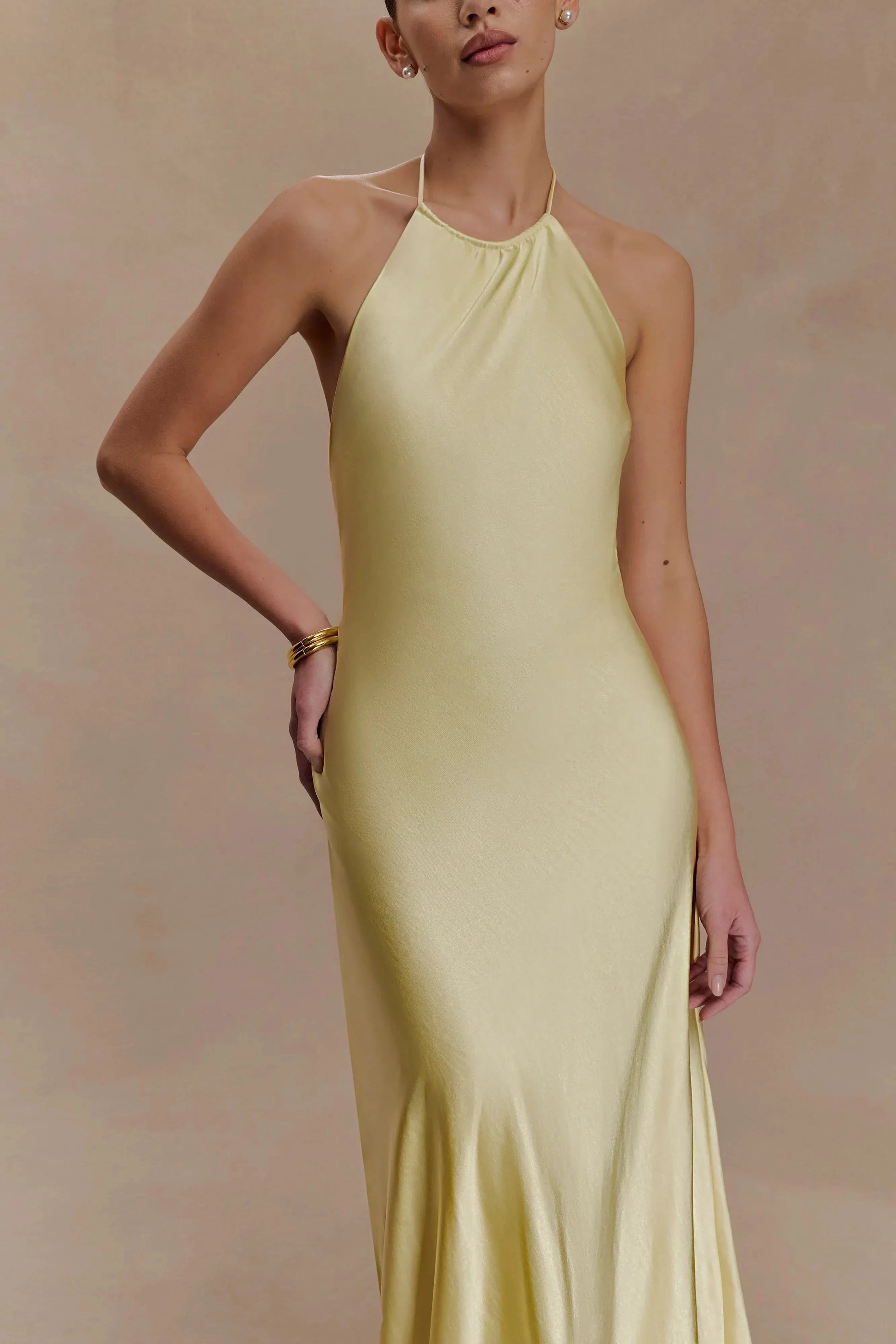 Graceful Sheath Halter Neck Sleeveless Open Back Floor Length Prom Dress by YiHuiw