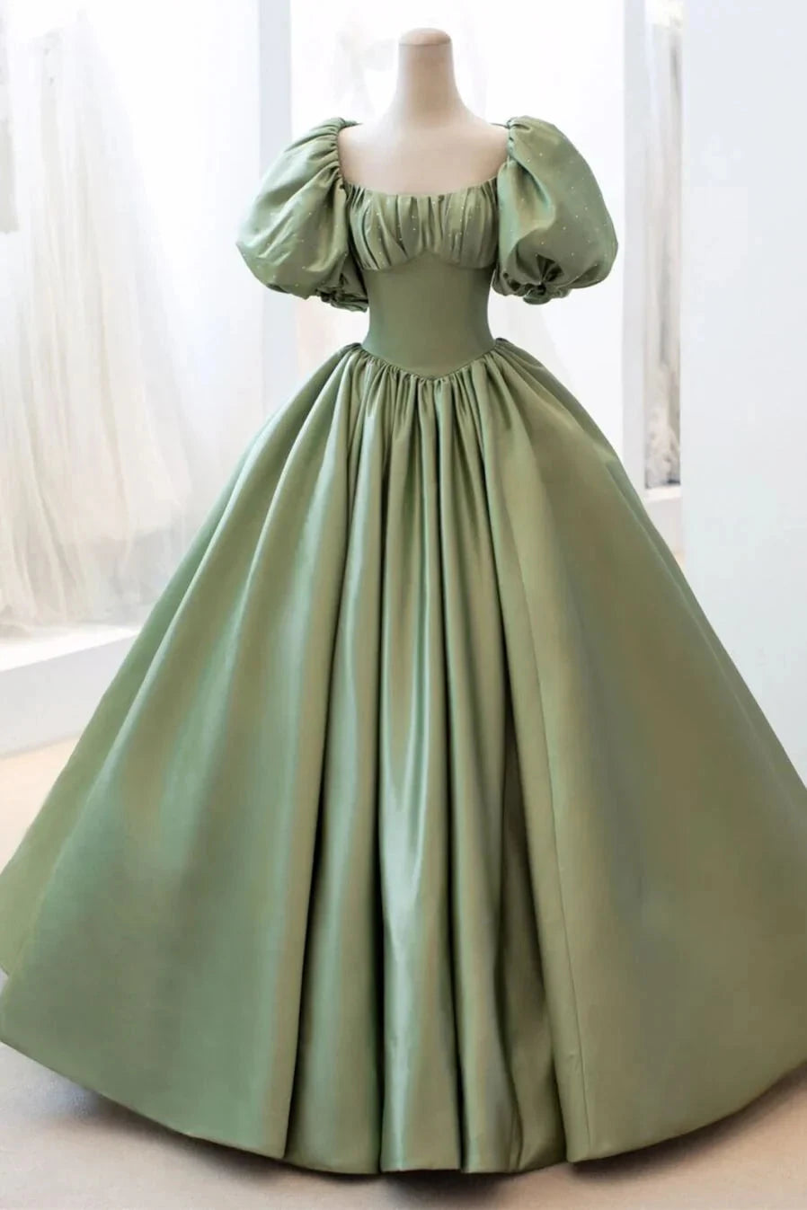 Green Satin Prom Dress with Short Bell Sleeves simple gentle atmospheric and unique desi Bring summer colors to enhance whiteness by YiHuiw