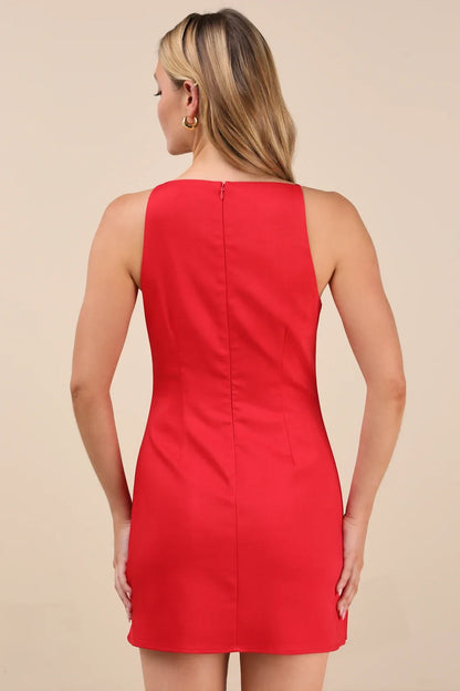 Vestido rojo de fiesta de corte en A, sin mangas y con escote cuadrado