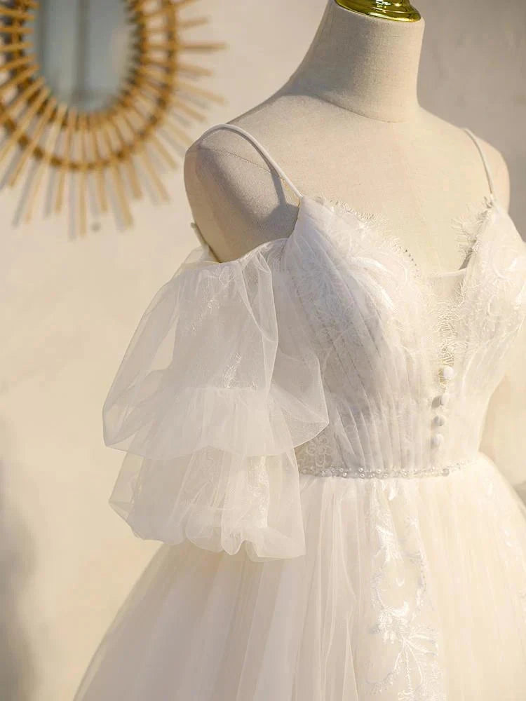 Light champagne tulle lace short prom dress lace homecoming dress simple gentle atmospheric and unique desi Bring summer colors to enhance whiteness by YiHuiw