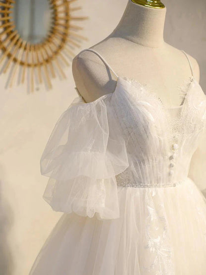 Light champagne tulle lace short prom dress lace homecoming dress simple gentle atmospheric and unique desi Bring summer colors to enhance whiteness by YiHuiw