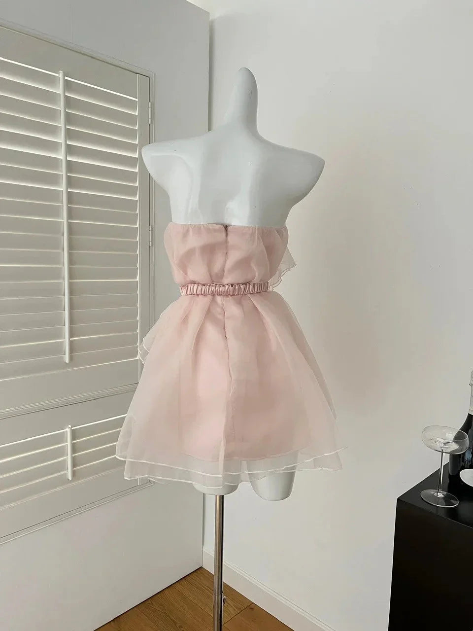 Light pink organza strapless dress with a bow tie, creating a sweet girl atmosphere that directly fills the Prom dress by YiHuiw