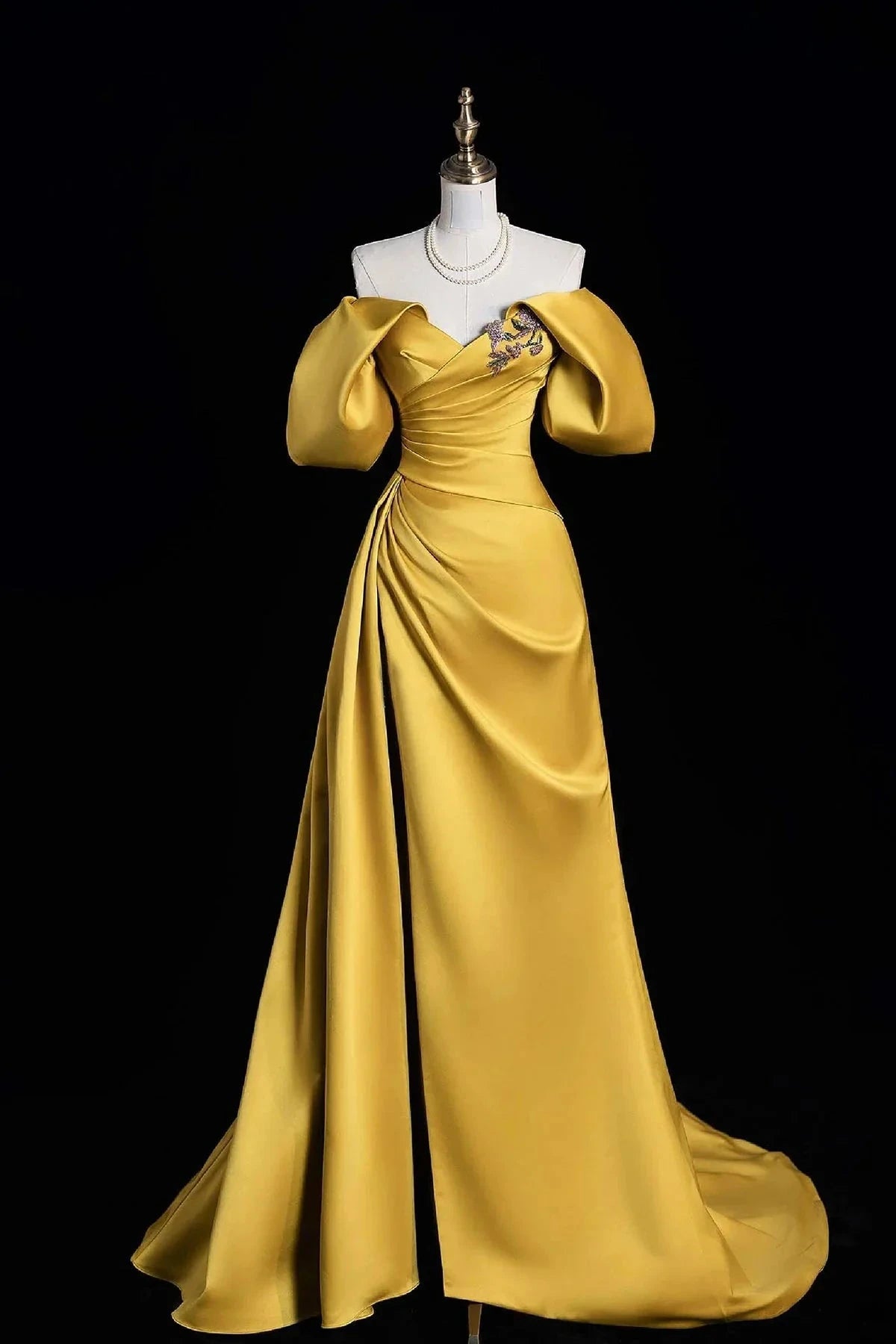 Long Prom Dress Off the Shoulder Evening Party Dress with Slit simple gentle atmospheric and unique desi Brin by YiHuiw