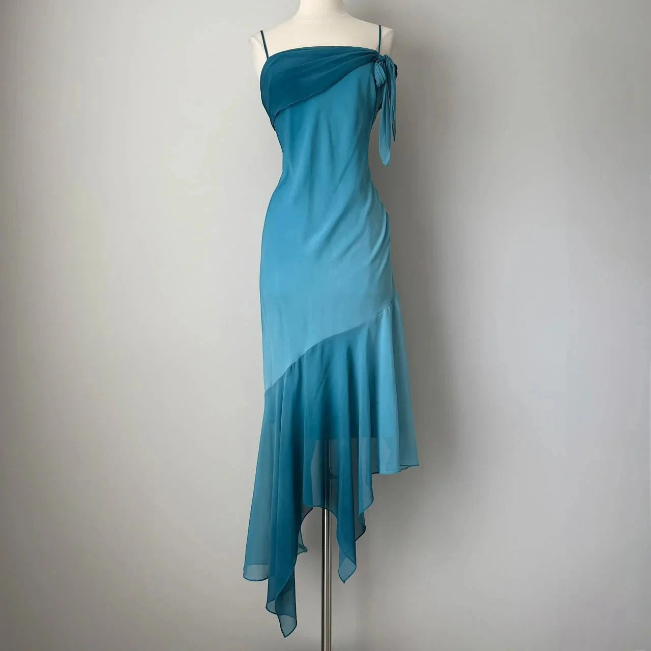 Long Spaghetti Straps Asymmetrical Chiffon Homecoming Dress simple gentle atmospheric and unique desi Bring summer colors to enhance whiteness by YiHuiw