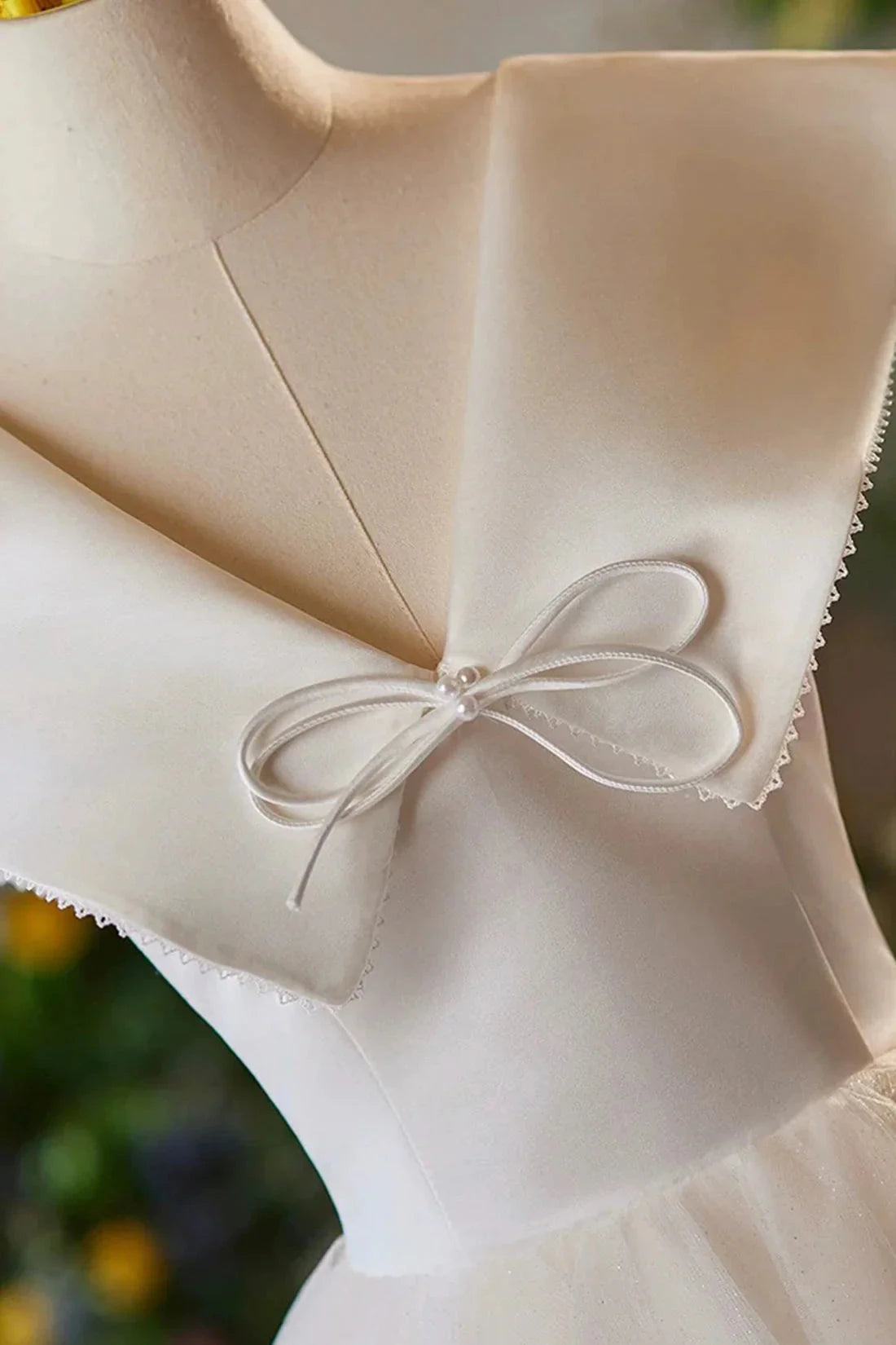 Lovely Knee Length Prom Dress, A-Line V-Neck Bow Sleeveless Backless Party Dress simple gentle atmospheric and unique desi Bring summer by YiHuiw