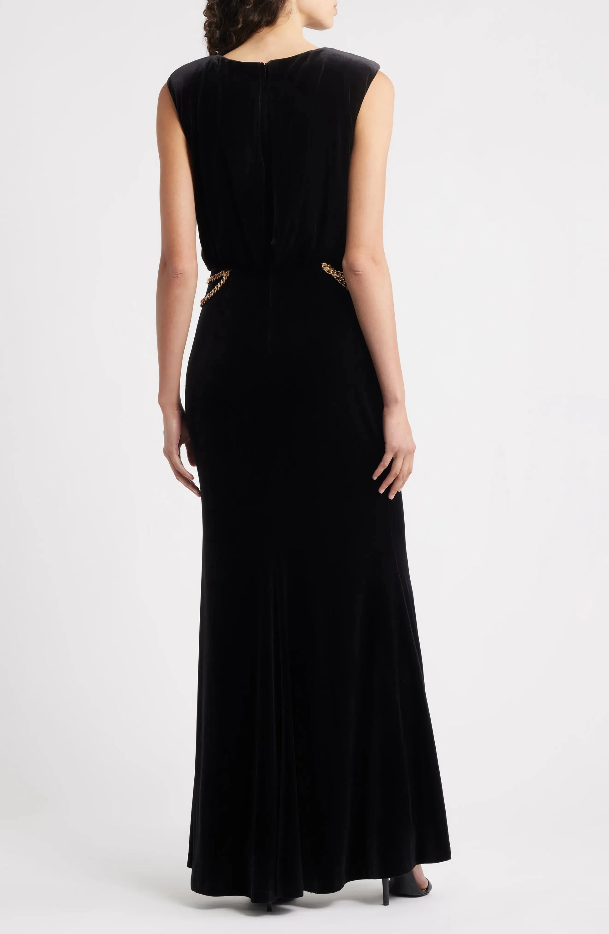 Luxurious Sheath Crew Neck Sleeveless Chain Accent Maxi For Sale Evening Dress by YiHuiw