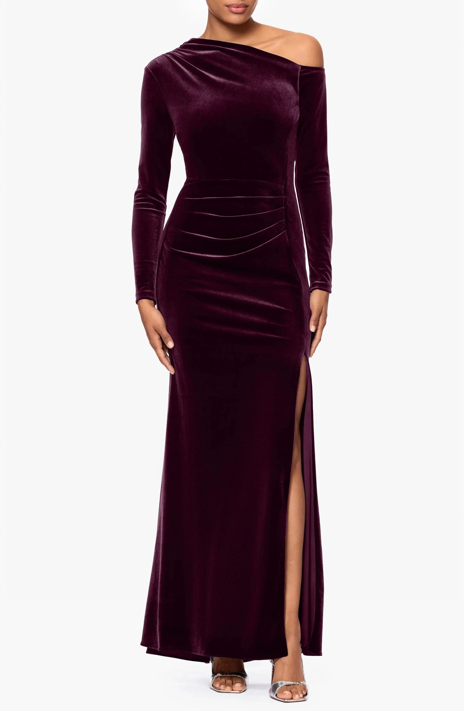 Luxurious Trumpet One Shoulder Long Sleeve Ruched Back Maxi For Ladies Evening Dress by YiHuiw
